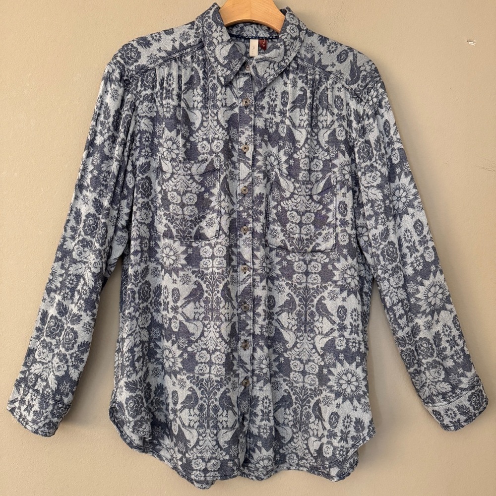 NWT Anthropologie Pilcro Floral Button Down Shirt Wool Viscose Blend Gray Size M - Picture 2 of 10